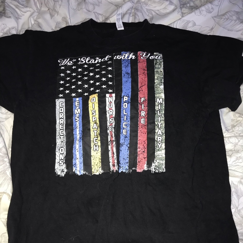 colored lines t-shirt